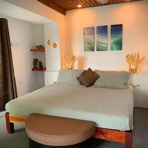  Apartment Stingray Jamaica